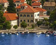 Supetar Hotel 3*